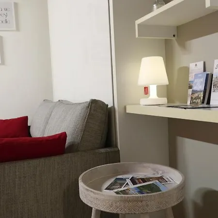 Domus Solarii Konukevi 3*